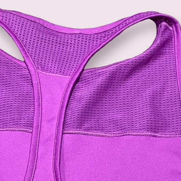 Rebook athletics tank top size Small - Picture 4 of 4